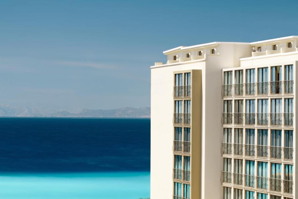 Mitsis La Vita Beach Hotel slide 2