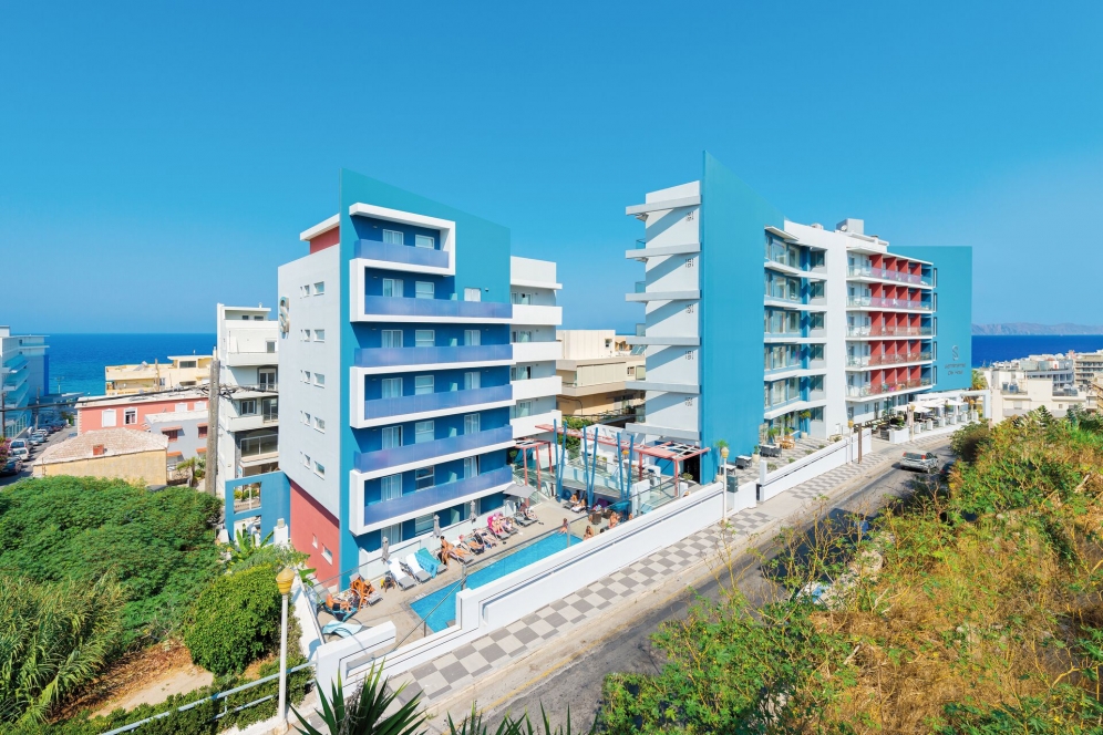Semiramis City Hotel slide 3