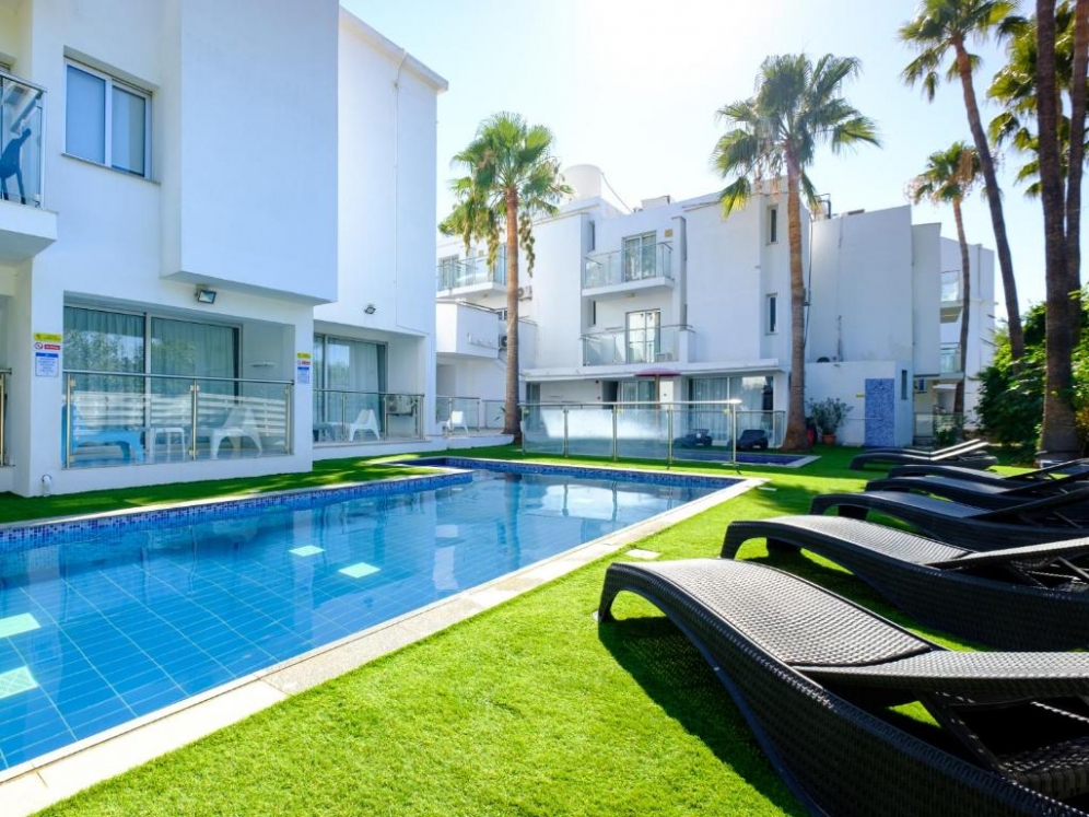 Rio Gardens Aparthotel slide 2