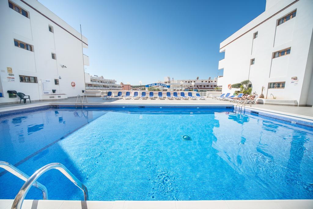 Sun Beach Apartments *Adults Only slide 3